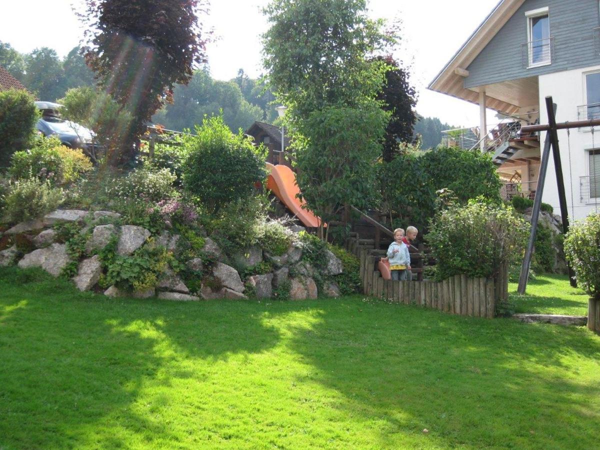 Schwarzwaldhaus Simmelehof Apartamento Lenzkirch Exterior foto